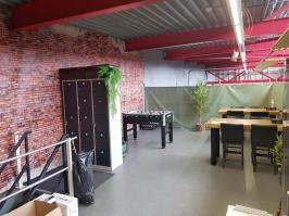 Uitbreiding van de verdiepingsvloer bij Roobos Bloemengroothandel