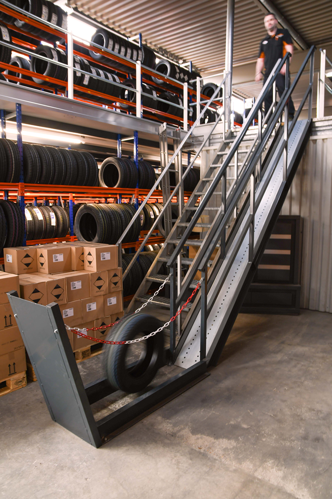 Bandenstelling kopen bandenhotel bandentrap MeerMagazijn