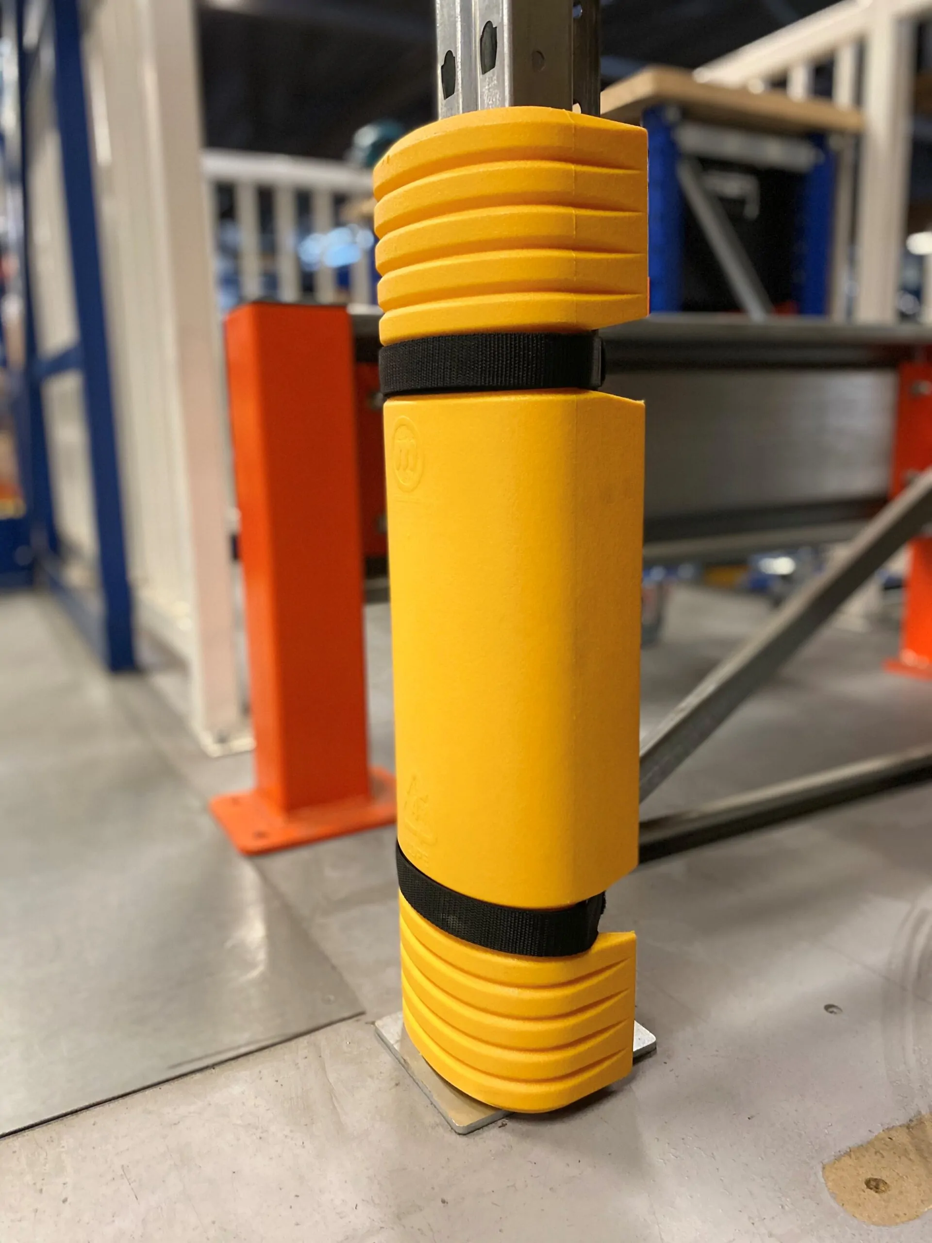 KUNSTSTOF STIJLBESCHERMER VOOR PALLETSTELLING, HOOGTE 0,55 M, KLEUR GEEL KUNSTSTOF STIJLBESCHERMER VOOR PALLETSTELLING, HOOGTE 0,55 M, KLEUR GEEL - Afbeelding 4