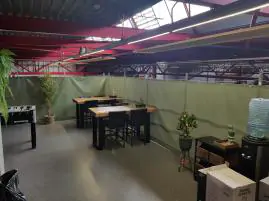 Uitbreiding van de verdiepingsvloer bij Roobos Bloemengroothandel