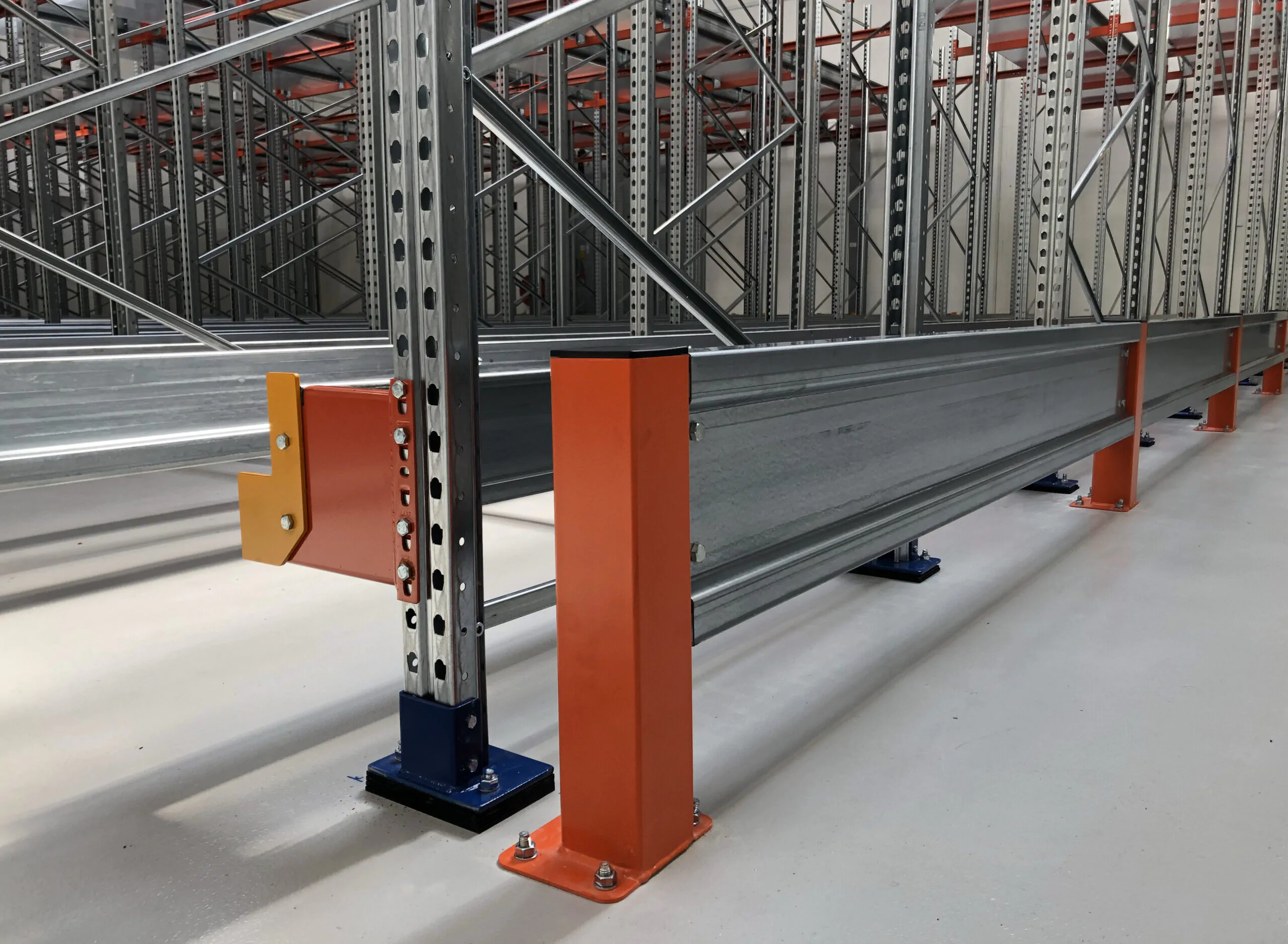 Pallet racking accessoires