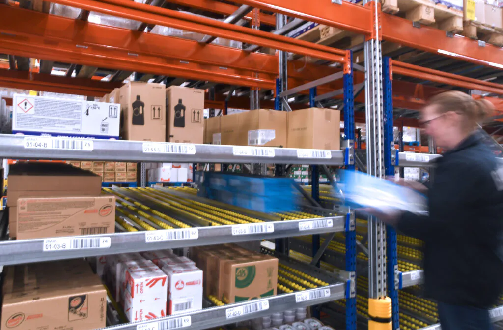 Doorrolstelling voor versnellen van intern transport